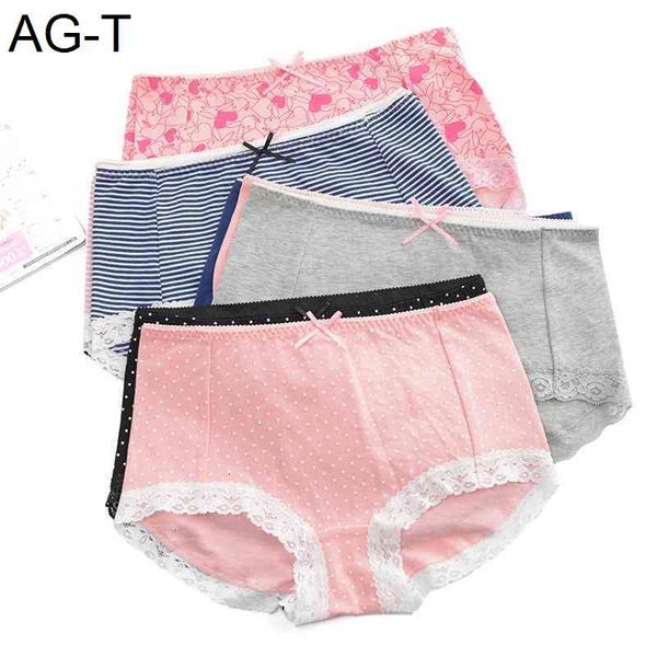 

japanese lace underwear women's cotton crotch middle waist flat pants, Black;pink