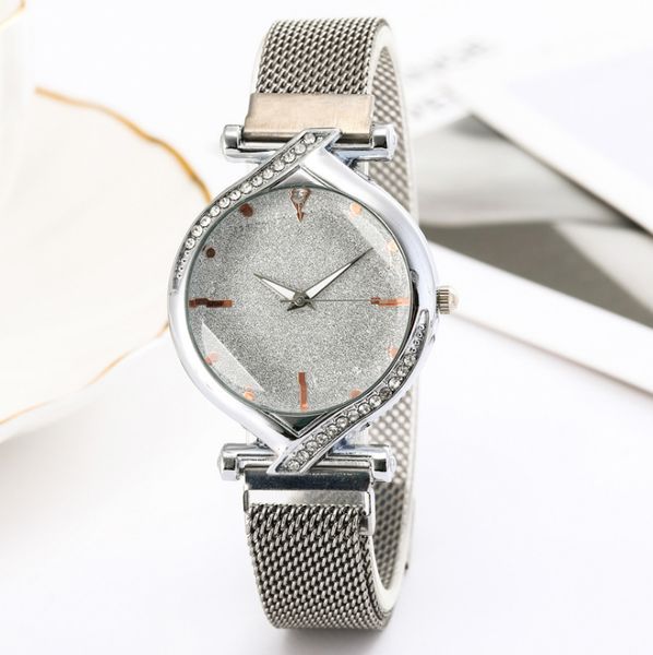 

26mm diameter star dial simple temperament diamond womens watch maganetic buckle comfortable mesh belt quartz female wrist watches, Slivery;brown