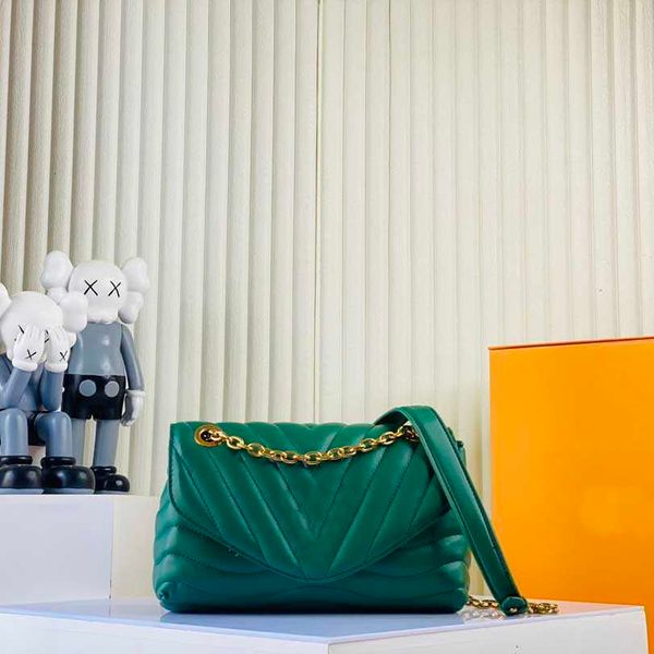 

happy_buy_bag 2022luxury designer messenger bag leather letter lock with metal chain handbag