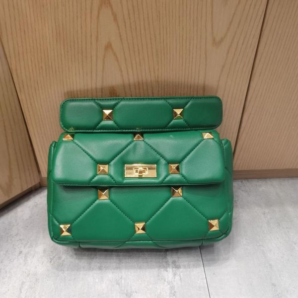 

evening bags female bag 2021 fashion rivet leather hand single shoulder messenger rhombus lock flap chain large capacity