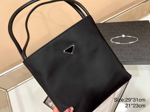 

ladies classic nylon handy messenger bag fashion lightweight versatile tote bag