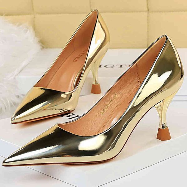 

dress shoes women 7.5cm high heels pumps lady wedding bridal gold low prom fetish leather glossy scarpins plus size 43 iagl, Black