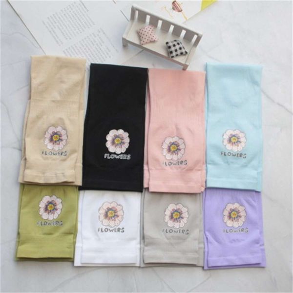 

screen red ice silk sleeve with sunscreen and uv protection