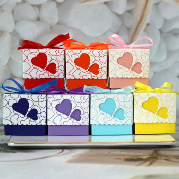 50/100 pcs amor Coração Caixa de doces Caixa de recipiente doce e caixas de presente com fita para baptismo decoração de casamento festa de aniversário 210724