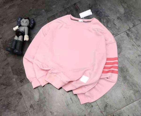 

autumn printed men's and women's t-shirt with four round collars, Black