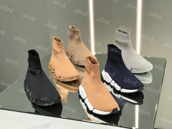 

2021 sock shoes luxury designer sneakers mens womens platform high sneaker beige all black graffiti triple s socks booties casual trainers