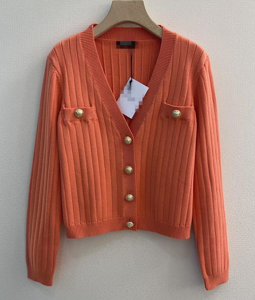 

family b v-neck cardigan early spring 2022, White