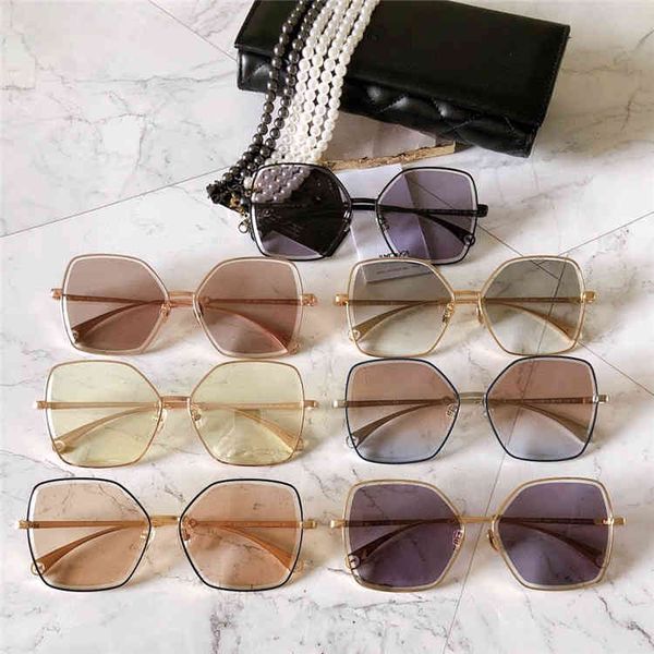 

2022 factory wholesale lady butterfly pearl chain shade sunglasses, White;black