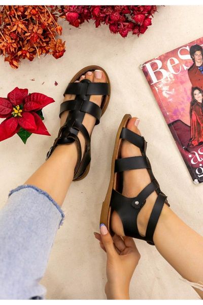 

dawn black arched sandals