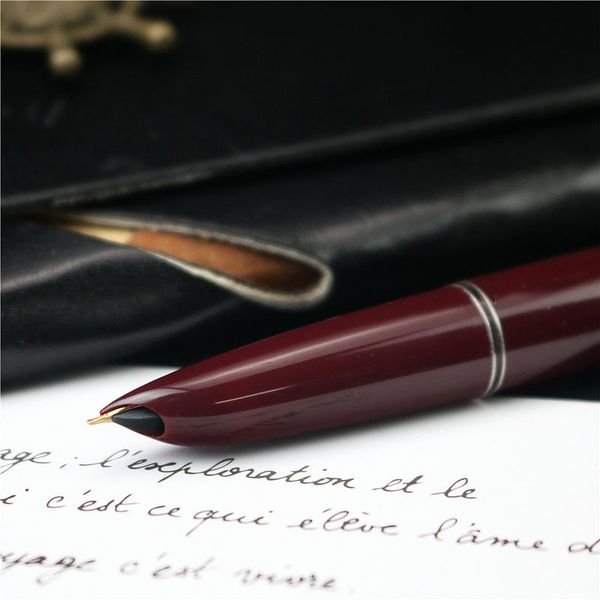 

fountain pens nostalgic early pen, gold arrow clip, metal cap, school, office, writing pen.