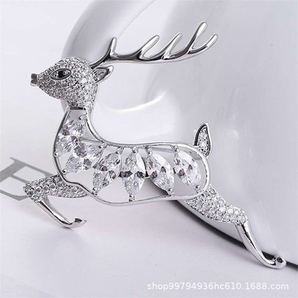 

new fashion style christmas deer white zircon self operated brooch, Gray