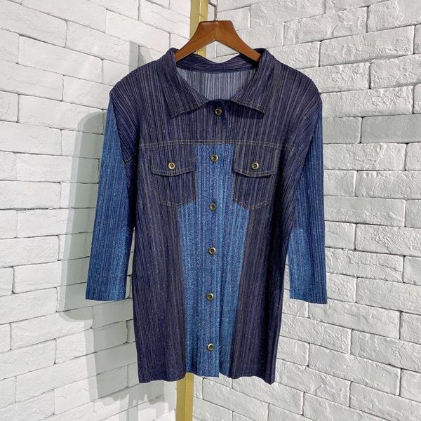 

women's blouses & shirts stretch shirt women large size autumn 2021 turn down collar denim color printed miyake pleated single breasted, White