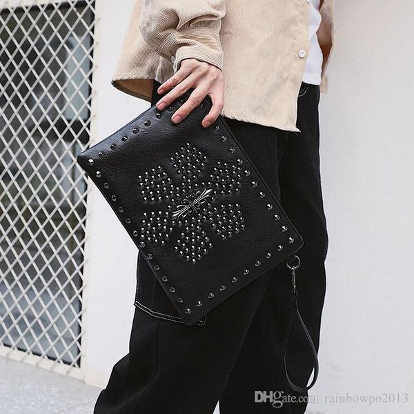

factory wholesale men handbag street cool rivet punk hand clutch bag fashion leather envelope bags rivets mens shoulder handbags punks messe, Black;red