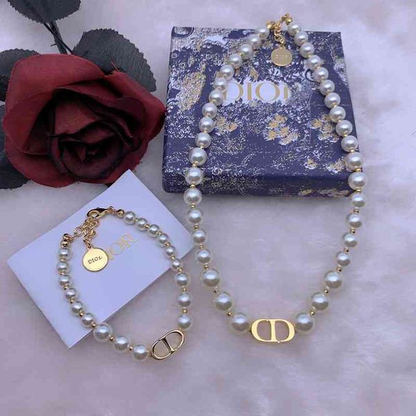 

dio/christian necklace women size pearl cd letter simple high-end version net red same bracelet, Red;brown