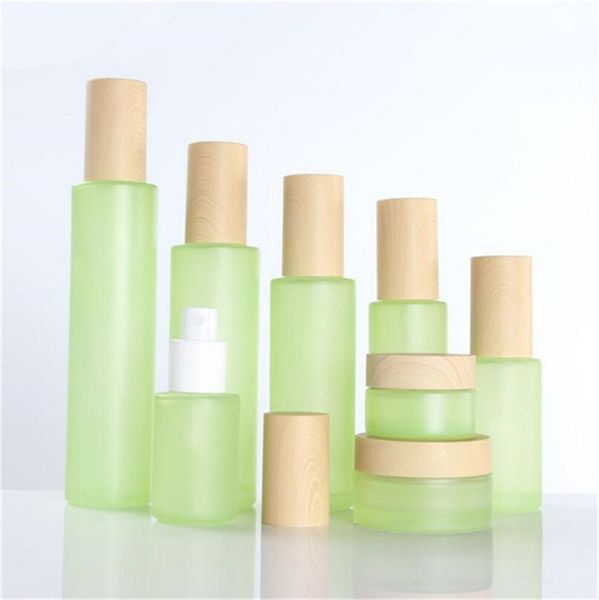 20ml 30ml 40ml 60ml 80ml 100ml 120ml Vaso per crema in vetro smerigliato verde Bottiglia per pompa per lozione spray con coperchi in legno Tappi Contenitore cosmetico ricaricabile portatile