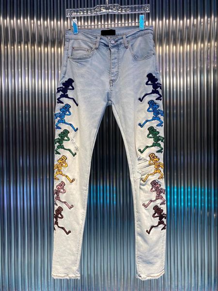 

men's jeans street tide high card hip-hop wash do old light blue hole badge zai embroidery stick slim men quality