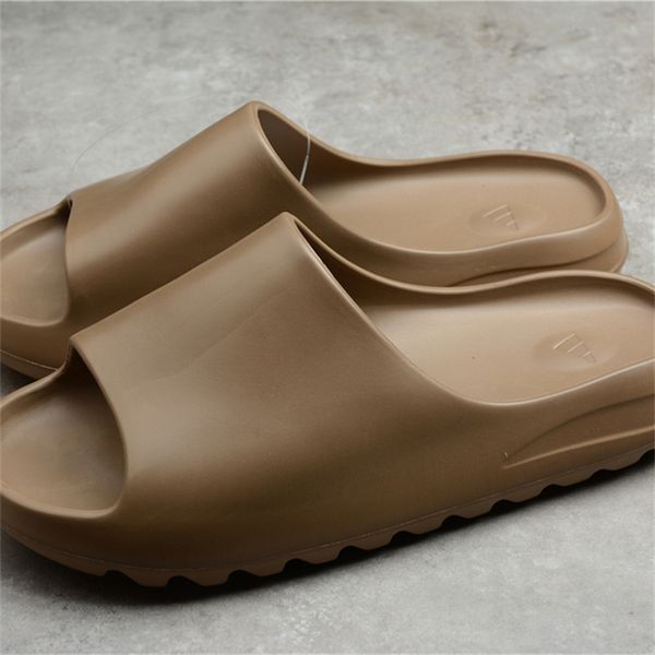 

YEEsy Slide Bone black green fashion sports slippers white khaki men women indoor outdoor sandal basketball shoes football sneakers size 35-47 E7LT
