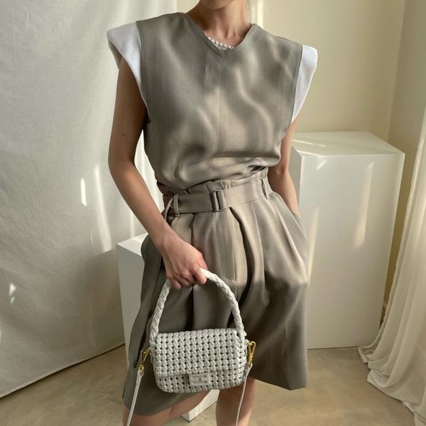 

women's tracksuits korean chic french v-neck, hollow back buckle design waist vest + high loose casual shorts, Gray