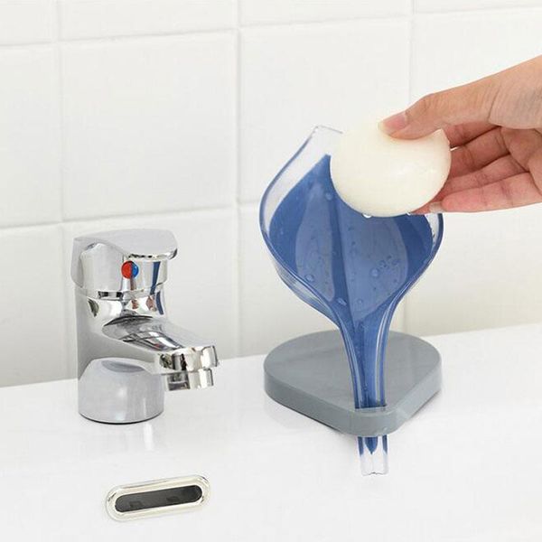

bathroom decor leaf shape hollow soap holder drainage storage container dishes