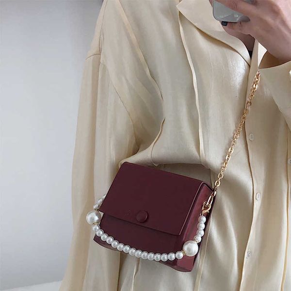 

french pearl women's 2021 antique box chain msenger dinner hand bag