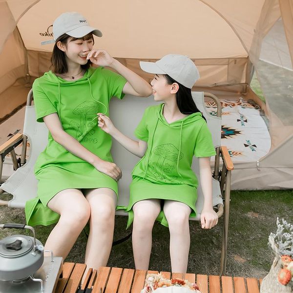 

family matching outfits clothes mather and daughter printed dress summer mid-length short sleeve hooded sports leisure, Blue