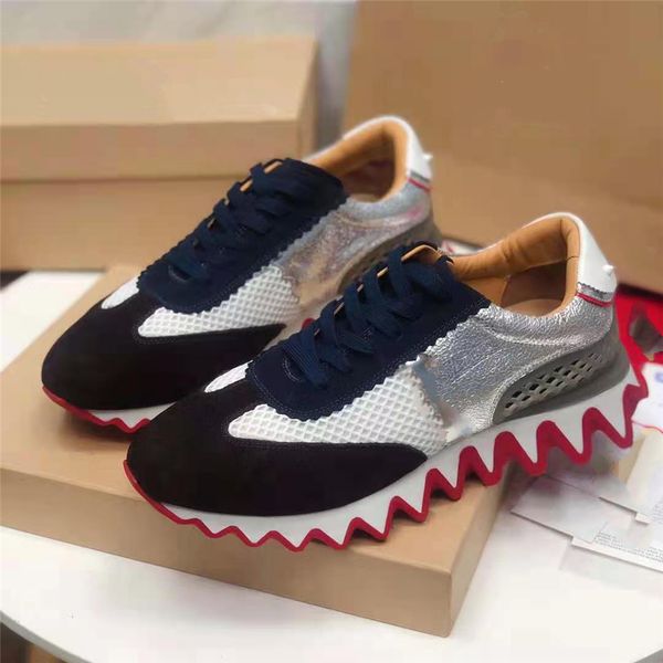 

wholesale special antiskid shoes. the classic appearance pattern has an unparalleled high standard. essential products for luxury players