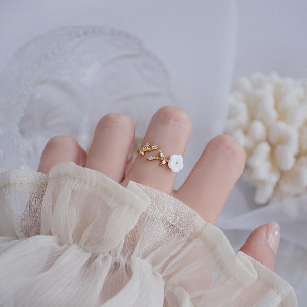 

cluster rings south korea's design fashion jewelry exquisite copper inlaid zircon leaf shell flower open female ring, Golden;silver