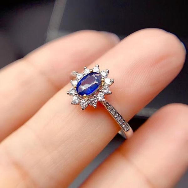 

cluster rings natural sapphire ring, classic style, perfect quality gemstone, 925 silver, especially recommended, Golden;silver
