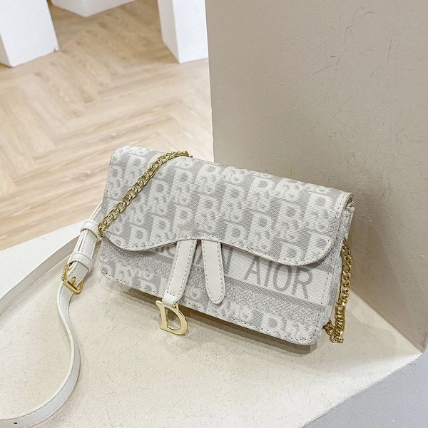 

luxury handbags fashion women's french minority 2021 new messenger mobile phone foreign style one shoulder chain bag 1clj