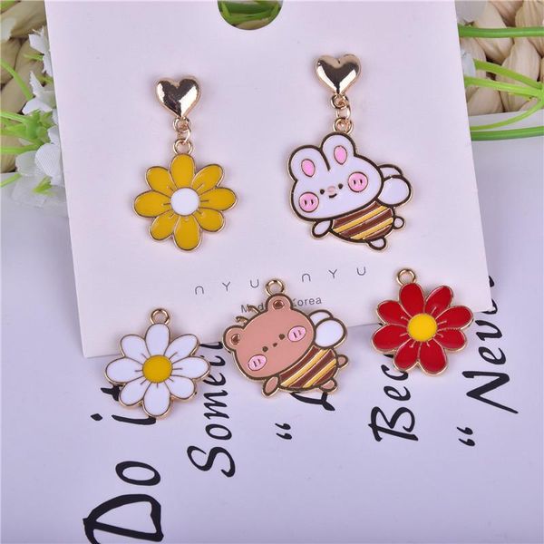 

charms 10pcs cartoon cute bee flower picking honey dripping oil alloy earrings bracelet diy pendant necklace accessories, Bronze;silver