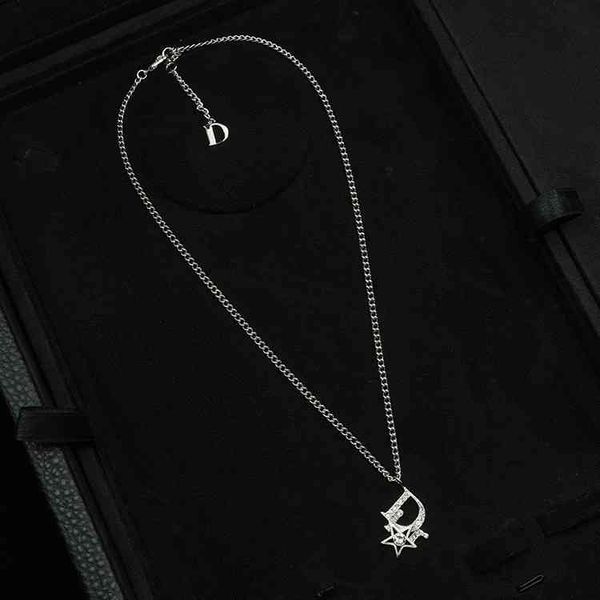 

luxury designer fashion necklace word star hollowed out inlaid sier women's di family personality korean simple style, Red;brown