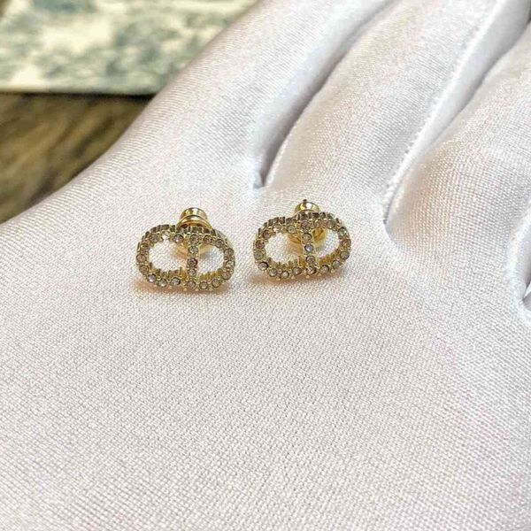 

70% off letter full diamond 925 silver needle female earrings high version, Golden