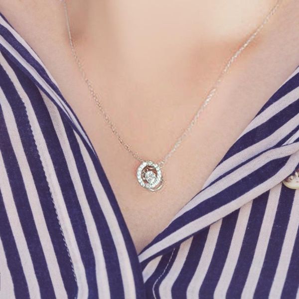 

chains 2021 luxury heart of round crystal pendant stainless steel necklace for women exquisite zircon clavicle chain wedding jewelry, Silver