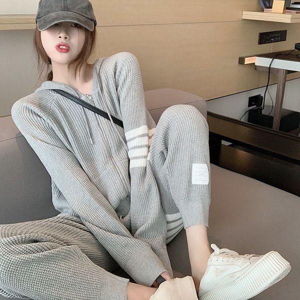 

women's two piece pants female autumn 2021 suit with long sleeve hood high-waisted zipper ankle-strapped fashion two-piece, White