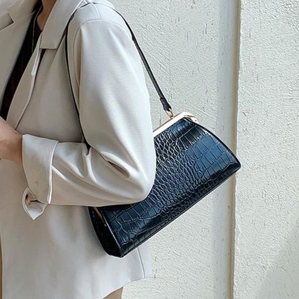 

evening bags luxury crocodile pattern handbag and purse fashion alligator clip bag women shoulder designer kisslock frame