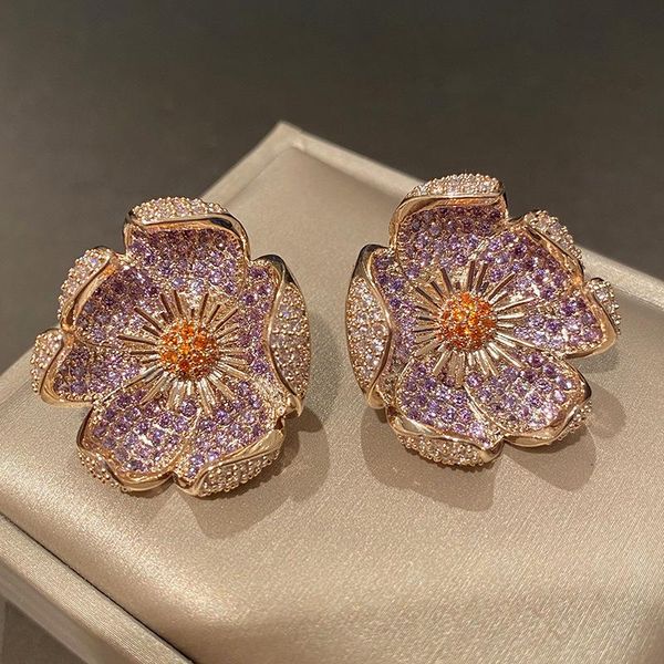 

stud bilincolor fashion big luxury flower earring for women, Golden;silver