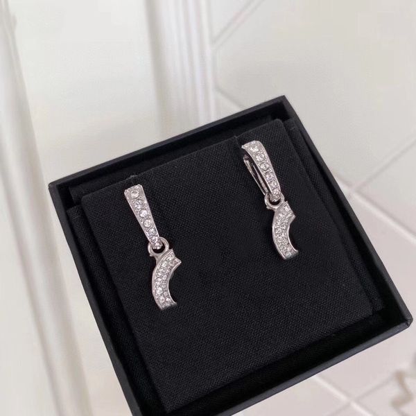 

lc-e artificial pearl stud designer earrings classic letter brass material 925 silver needle with box, Golden;silver