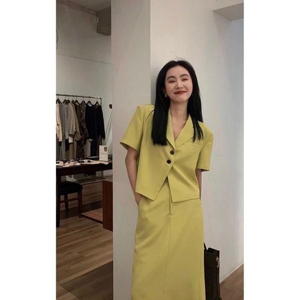 

tianluo in xiaoxiaojia suit women's 2021 spring and summer korean yellow short sleeve western style small skirt tracksuits, Gray