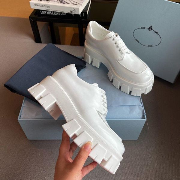 

dress shoes 2021 leather gear platform slim and high leisure non-slip patent comfortable star same style, Black