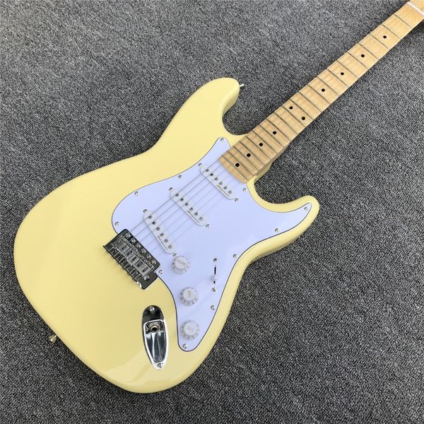 

electric guitar with deep maple tuning fork, cream yingwie malmsteen