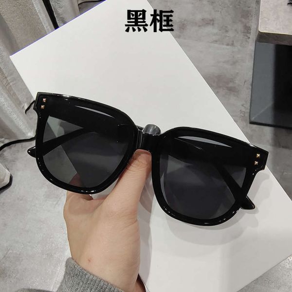 

fashion big frame glasses rivet sunglasses anti-ultraviolet driving outdoor street shooting beach multicolor optional with box, Black
