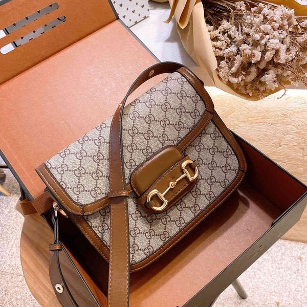 

female 2021 new net red star same 1955 horse street saddle shoulder bag retro fashion versatile