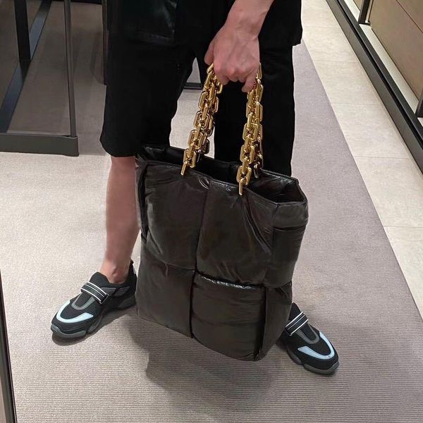 

fashion -selling soft pu leather women design girls shoulder bags high-quality high capcaity handbag and purse day clutc duffel