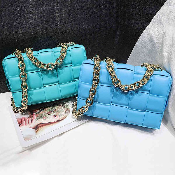 

design hand net red new leather bubble fashion chain pillow woven cowhide small square portable one shoulder slant span bag, Red;black