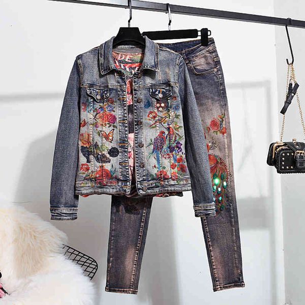

pant streetwear vintage print sequins flowers jeans 2pc women short jacket coat pencil pants set female slim elastic denim suit, White