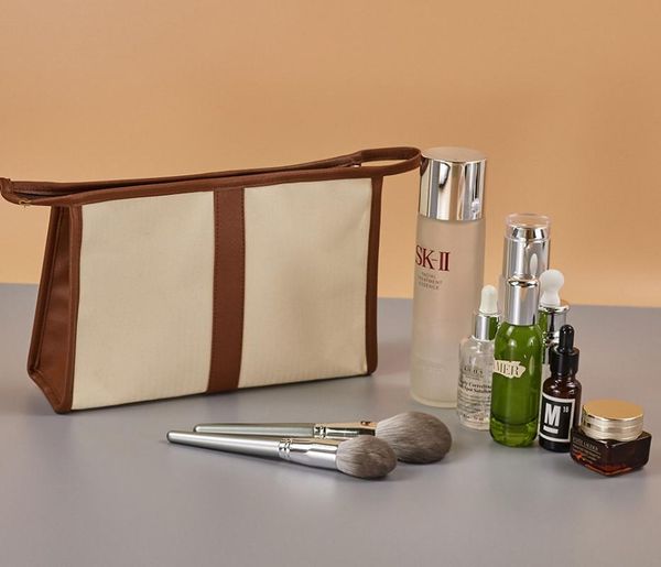 

storage bags makeup with zipper portable wearproof toiletries handbag home bag