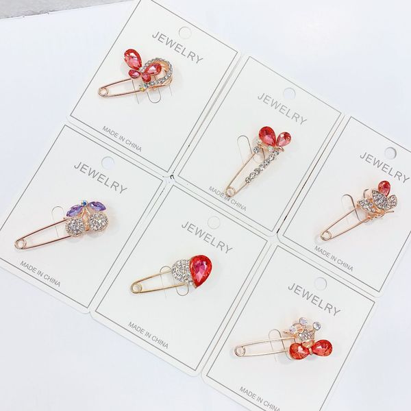 

brooch alloy diamond anti light small pin accessories butterfly clothing, Gray