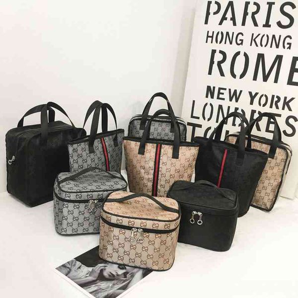 

cosmetic bags 2021 fashion transparent portable storage women's trend