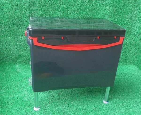 

fishing box four-legged high sitting position fresh-keeping refrigerated fish accessories