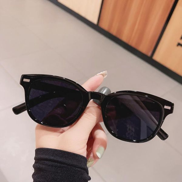 

sunglasses fashion rice nails gradient for women black sun glasses vintage elegant trend classic square shades, White;black
